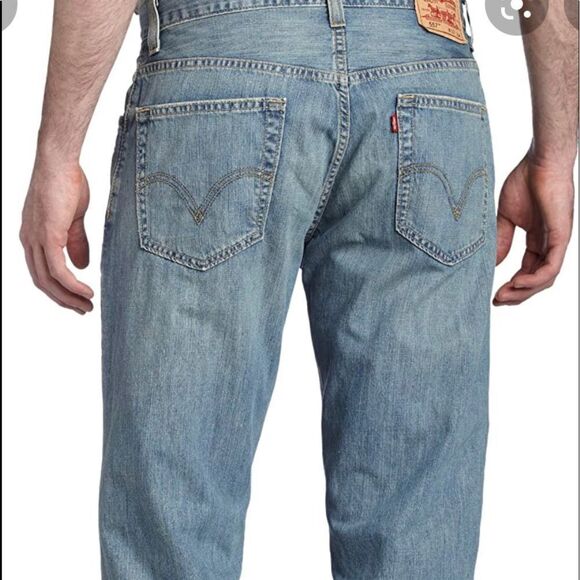 Levi’s Men’s 557 Relaxed Boot Fit Jeans Size 40x30 - Picture 5 of 9